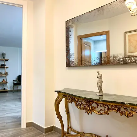 Lux Apartment